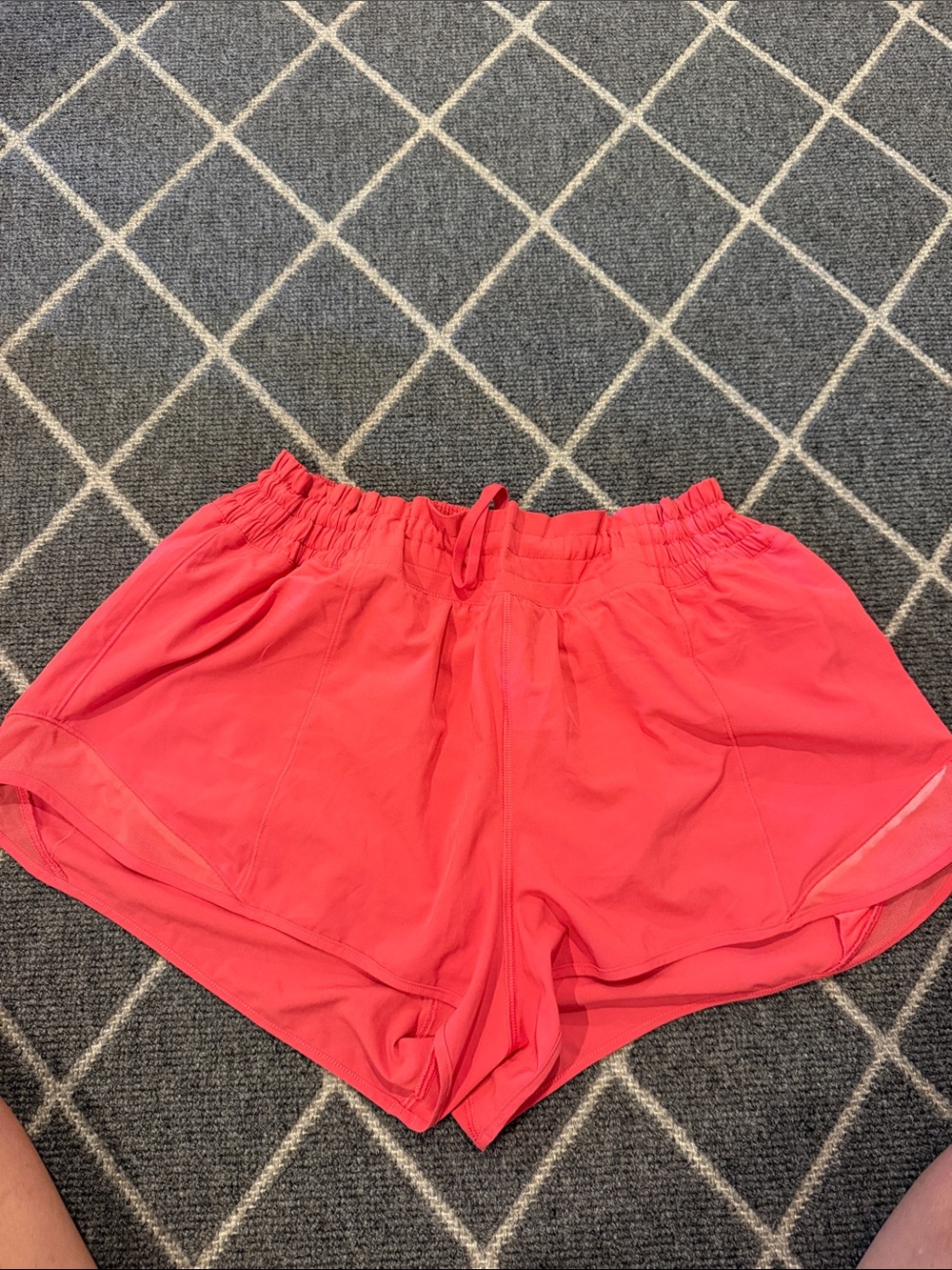 Like new Hotty Hot Lululemon Women’s Pink Athletic Shorts with Elastic Waist